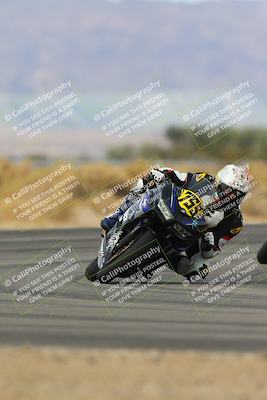 media/Feb-07-2025-CVMA Friday Practice (Fri) [[7034960ba2]]/3-Racer 3-NRS/Session 4 (Turn 16)/